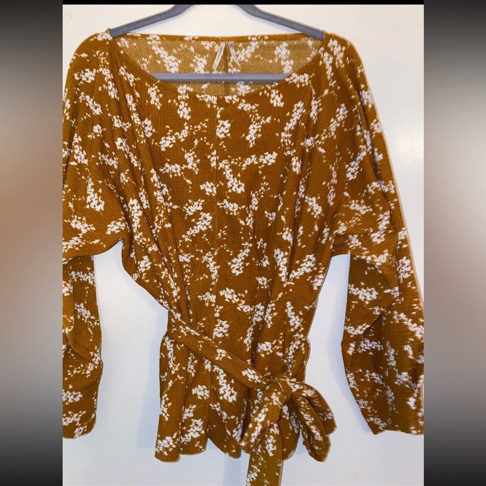 Anthropologie Women’s Floral Peplum Top Mustard Fall Medium